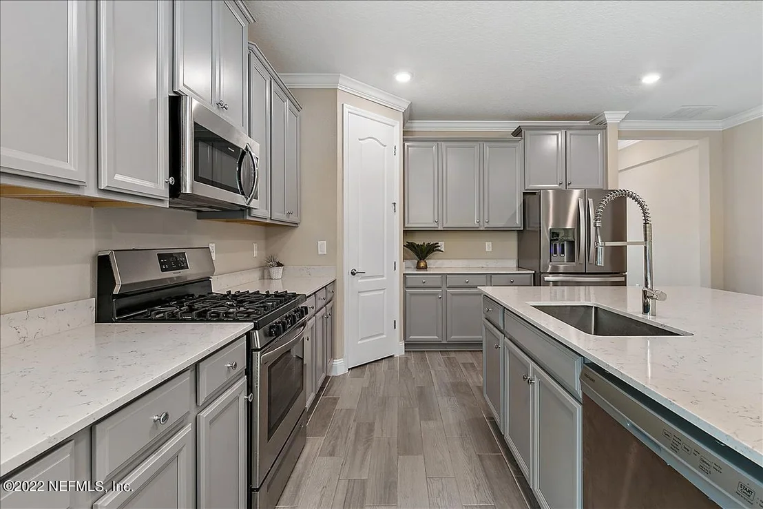 Photo of 291 BROOMSEDGE Circle