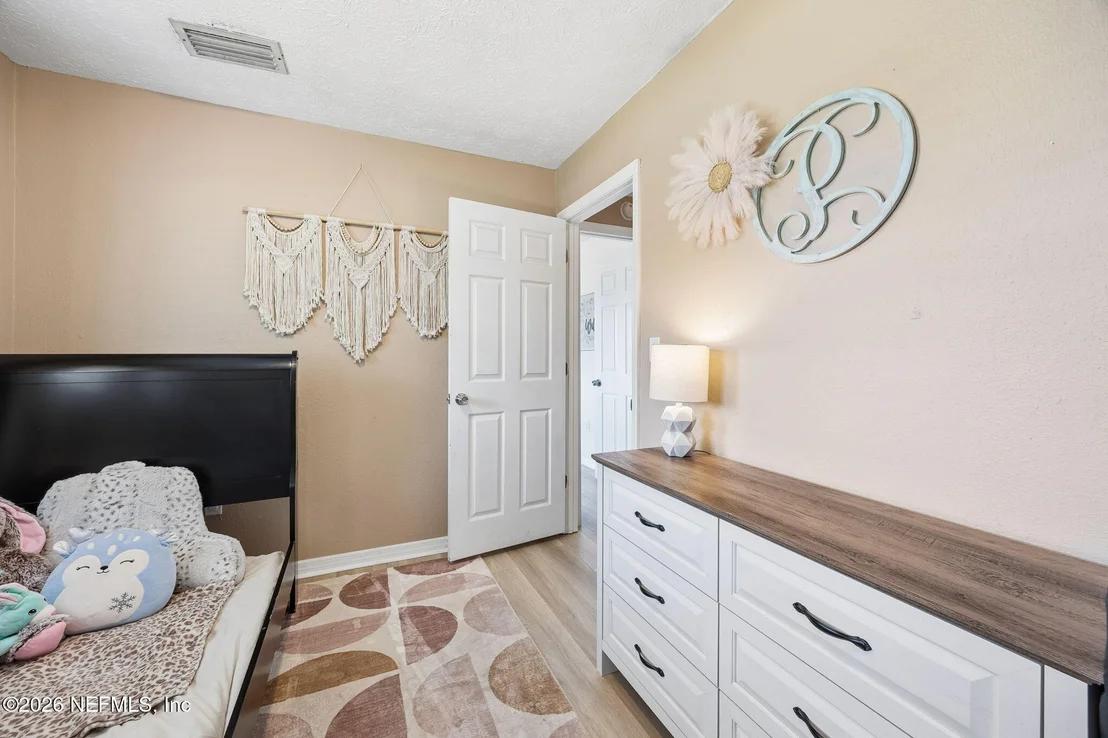 Photo of 175484 BAY Road