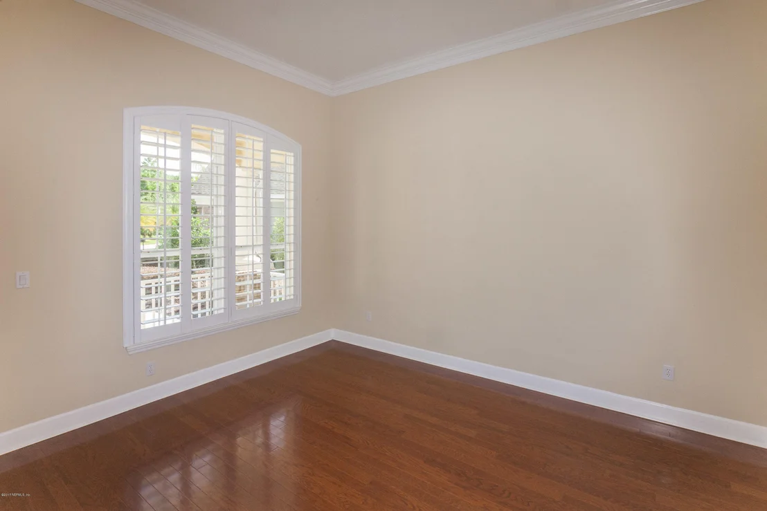 Photo of 171 LA MESA Drive