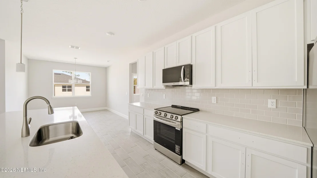 Photo of 34 SEVILLE ORANGE Path