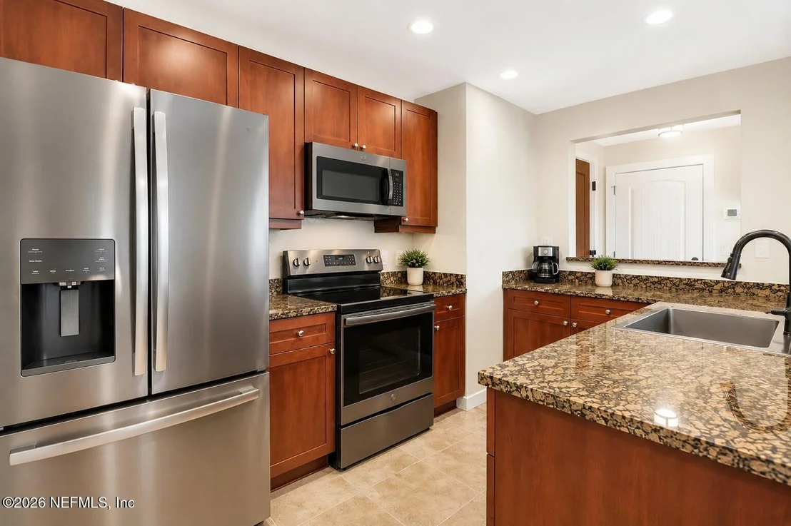 Photo of Unit 103 at 955 REGISTRY Boulevard