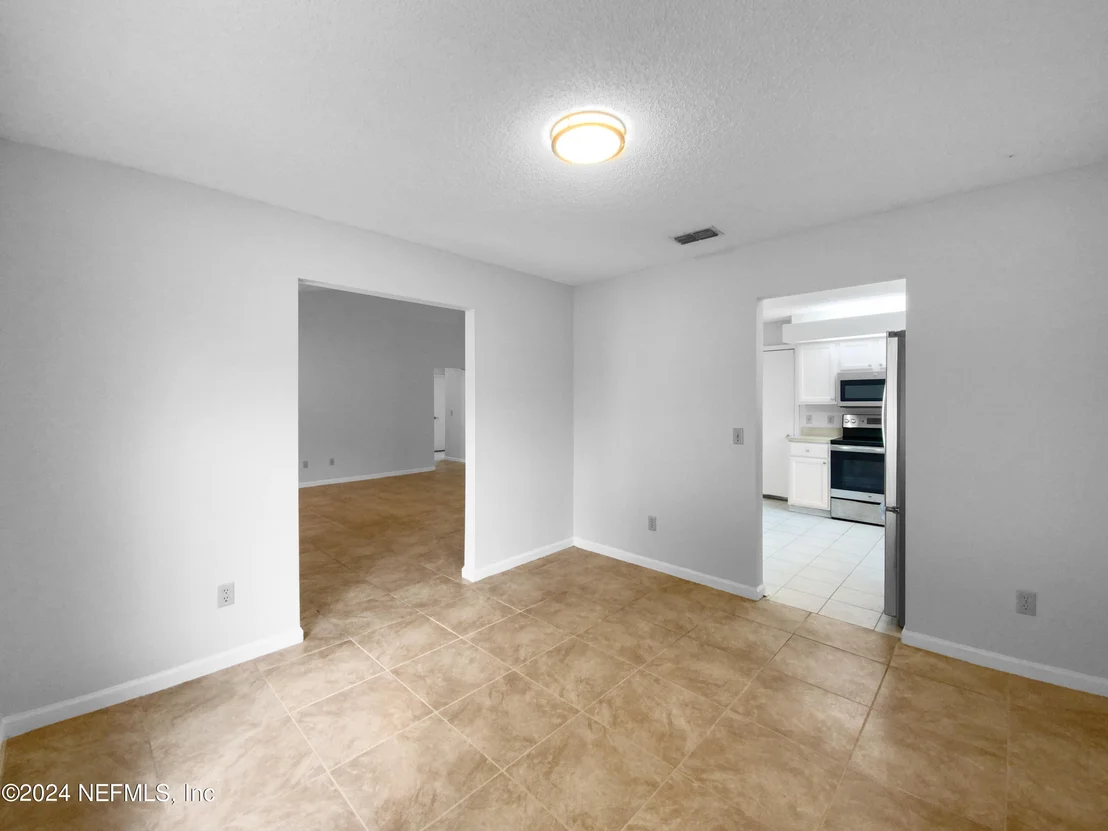 Photo of 2564 EIFFEL Circle E