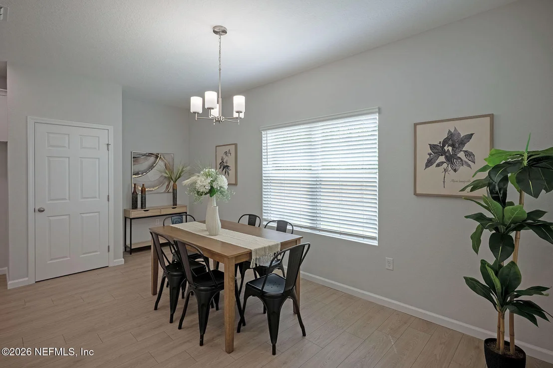Photo of 3372 TIGER HOLE Road