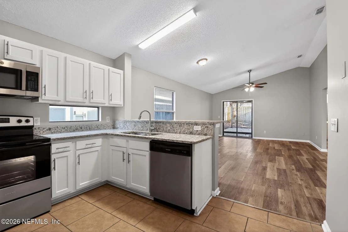 Photo of 1280 INDEPENDENCE Drive