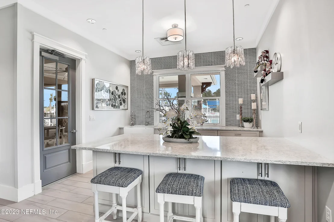 Photo of 660 SILVER PINE Drive