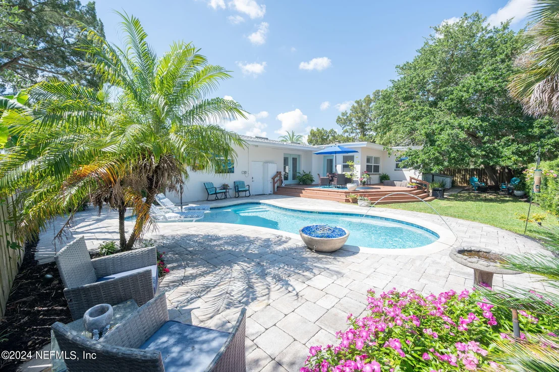 Photo of 6 OGLETHORPE Boulevard