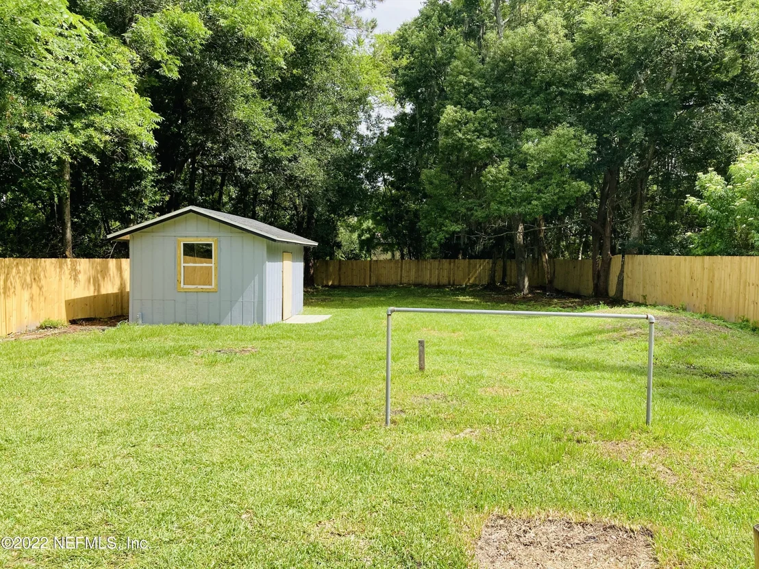 Photo of 5537 ALPHA Avenue