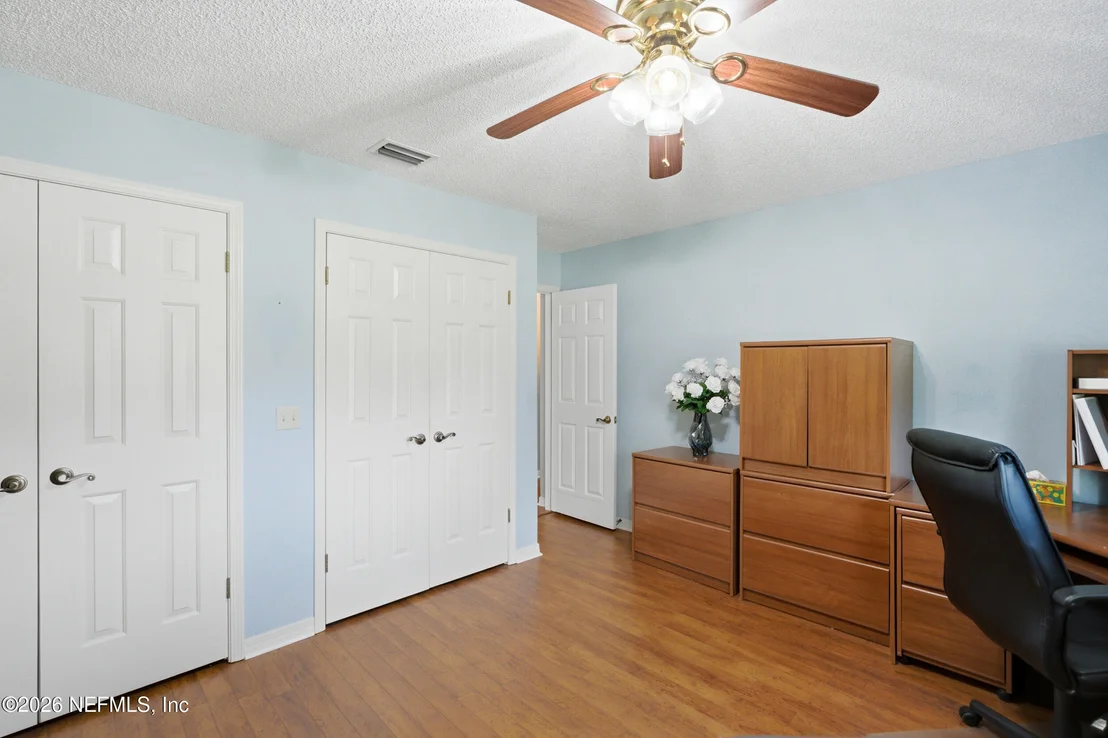 Photo of 752 CAMERON Drive