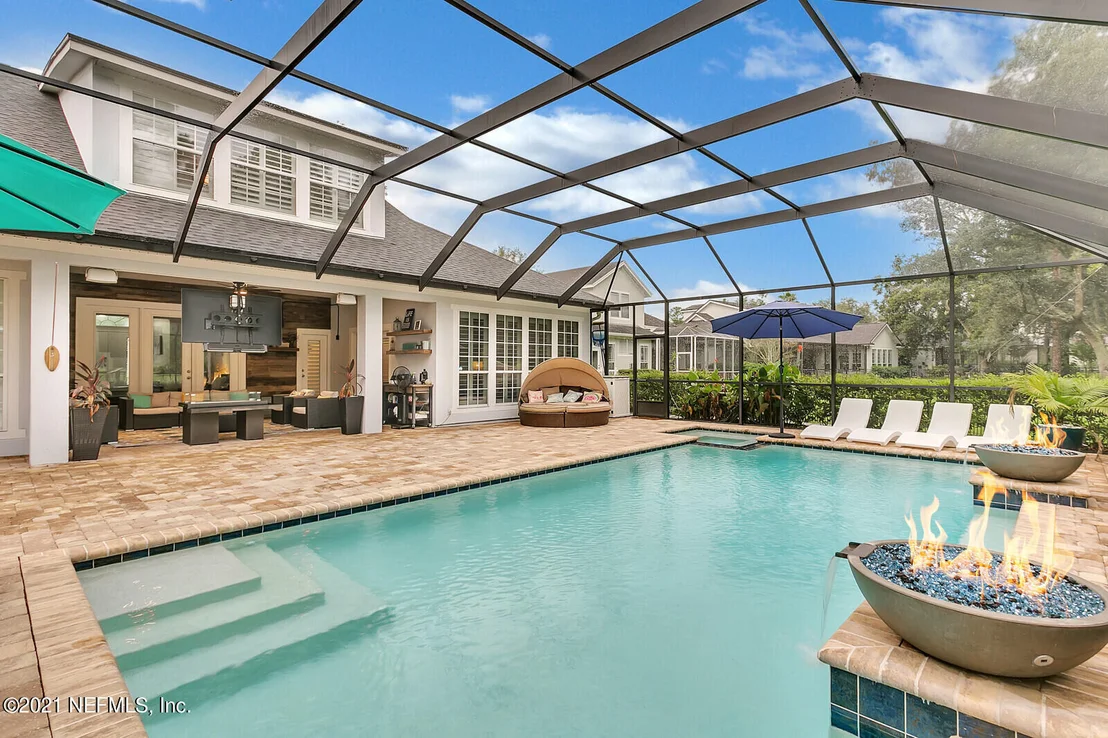 Photo of 724 EAGLE POINT Drive