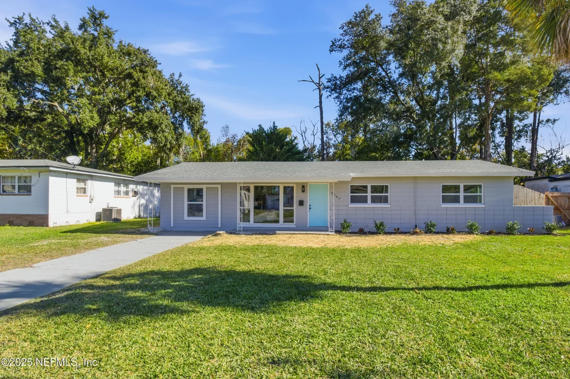 Photo of 2147 MANEY Drive