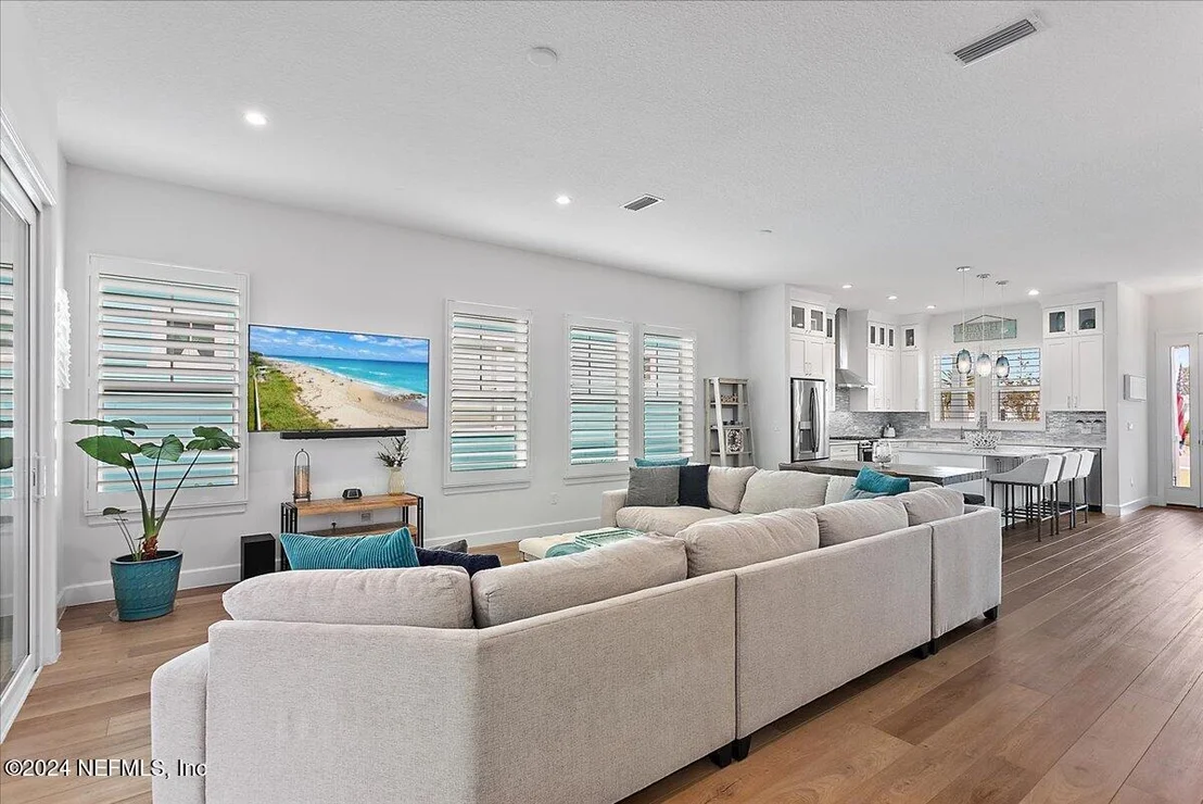 Photo of 150 OCEANVIEW Drive