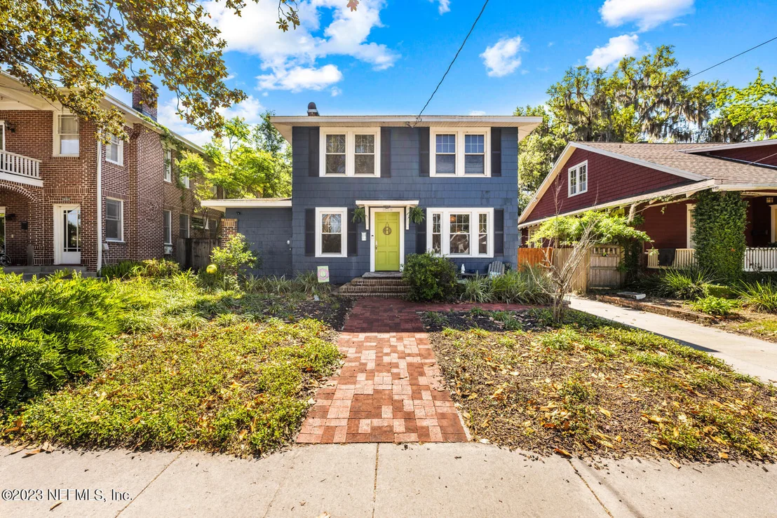 Photo of 3668 RIVERSIDE Avenue