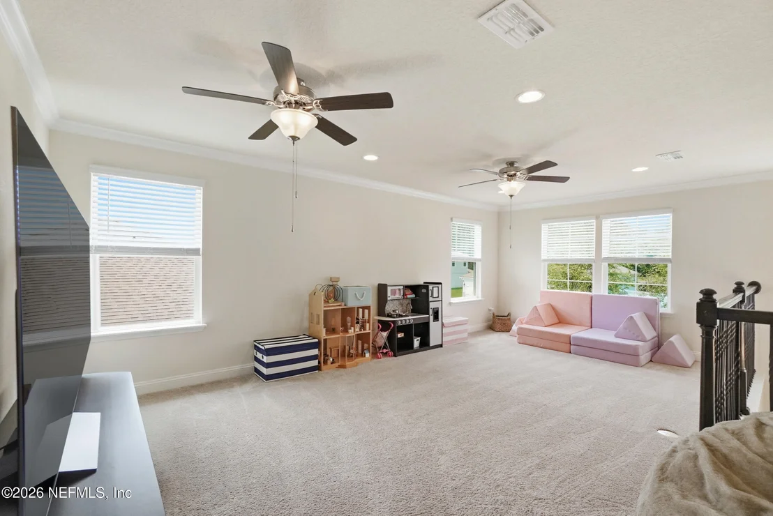 Photo of 509 GLASGOW Drive