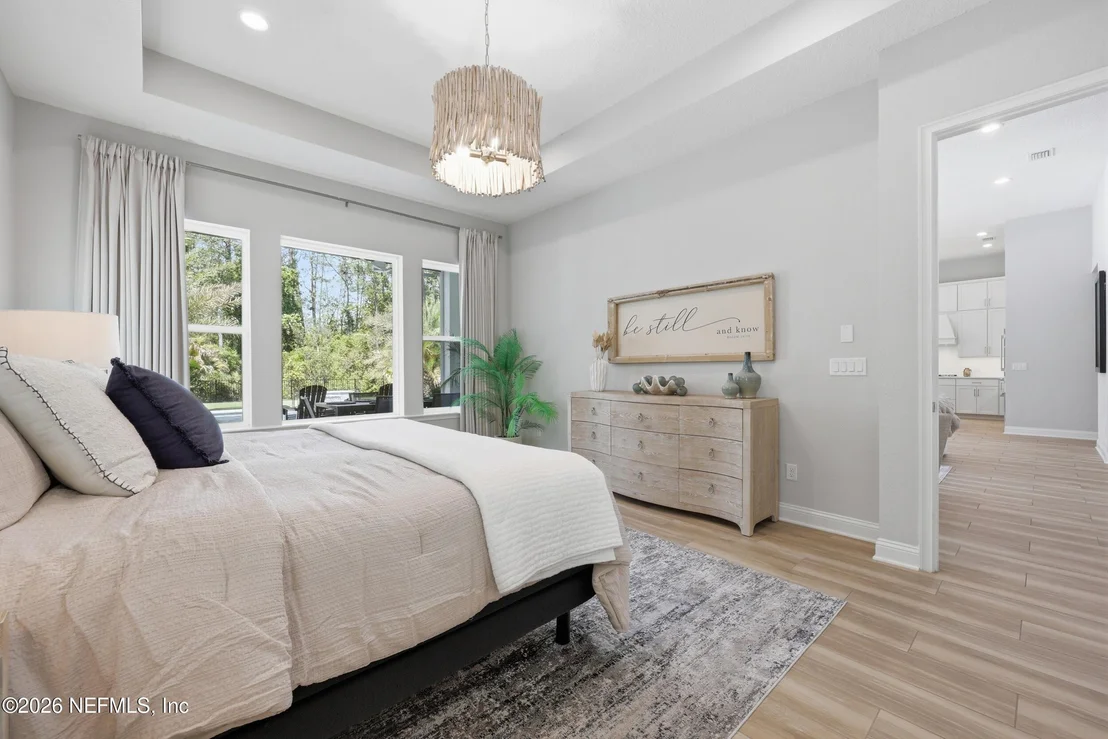 Photo of 351 PALM CREST Drive