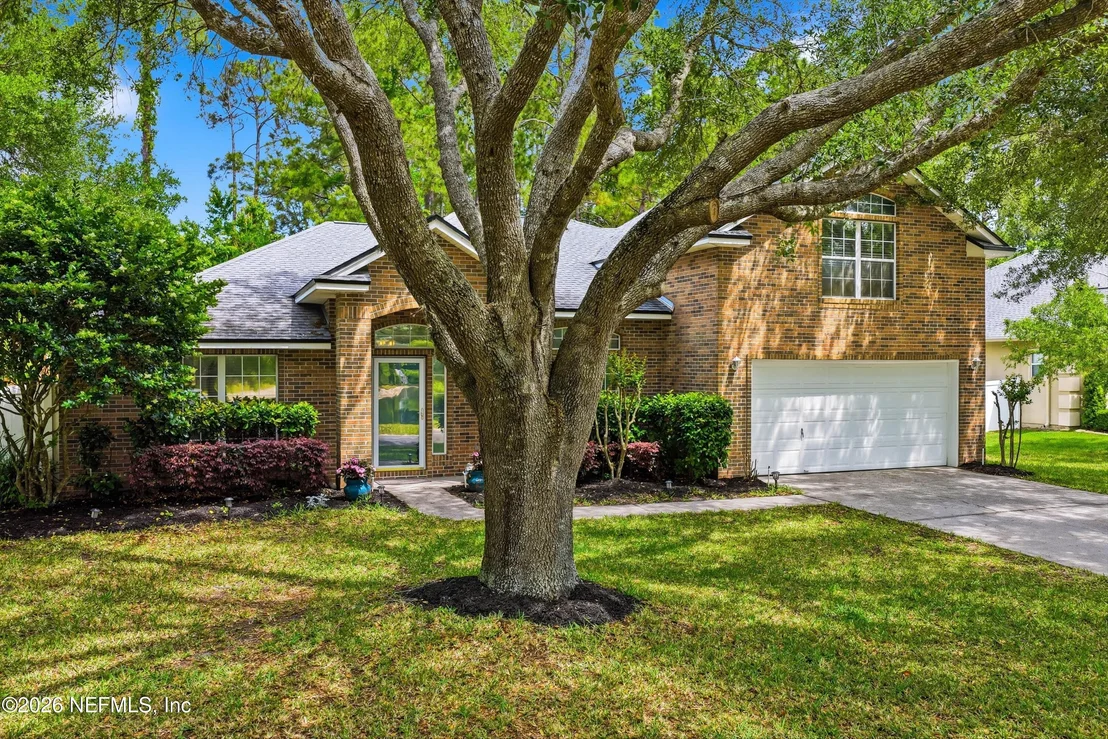 Photo of 193 BARTRAM PARKE Drive