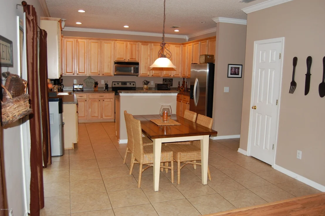 Photo of 864 CANDLEBARK Drive