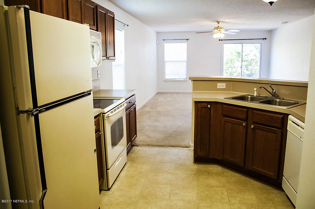 Photo of 942 WYNFIELD Circle