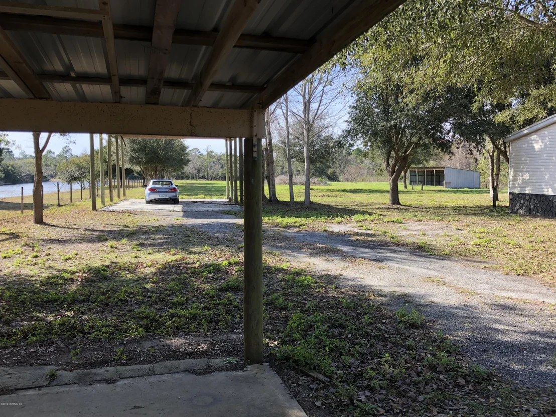 Photo of 13078 SAWPIT Road