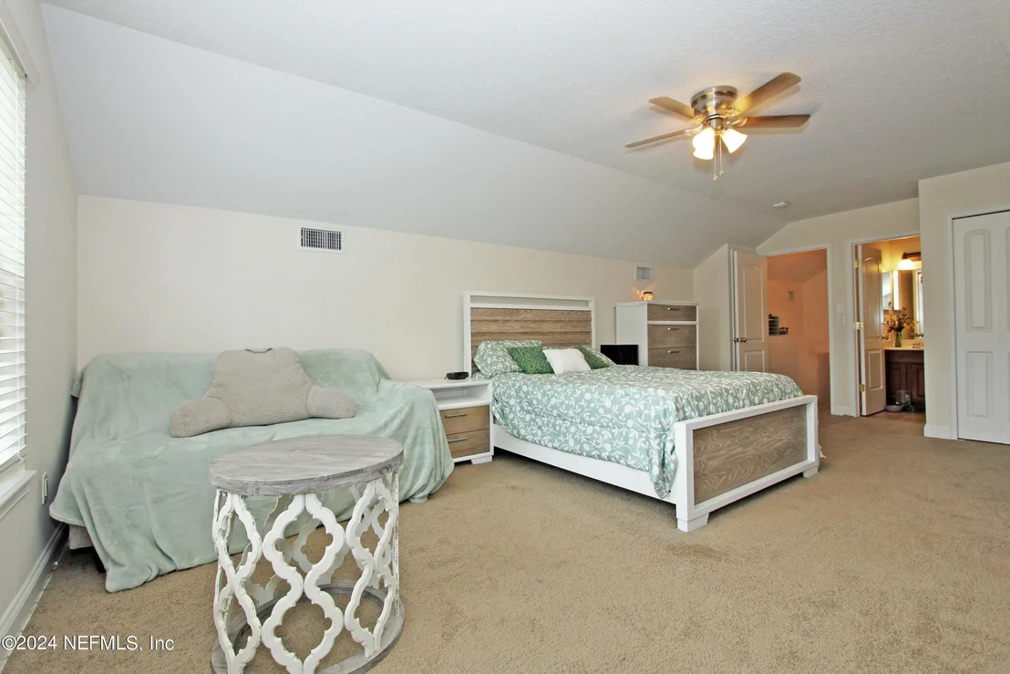 Photo of 14211 BIG SPRING Street