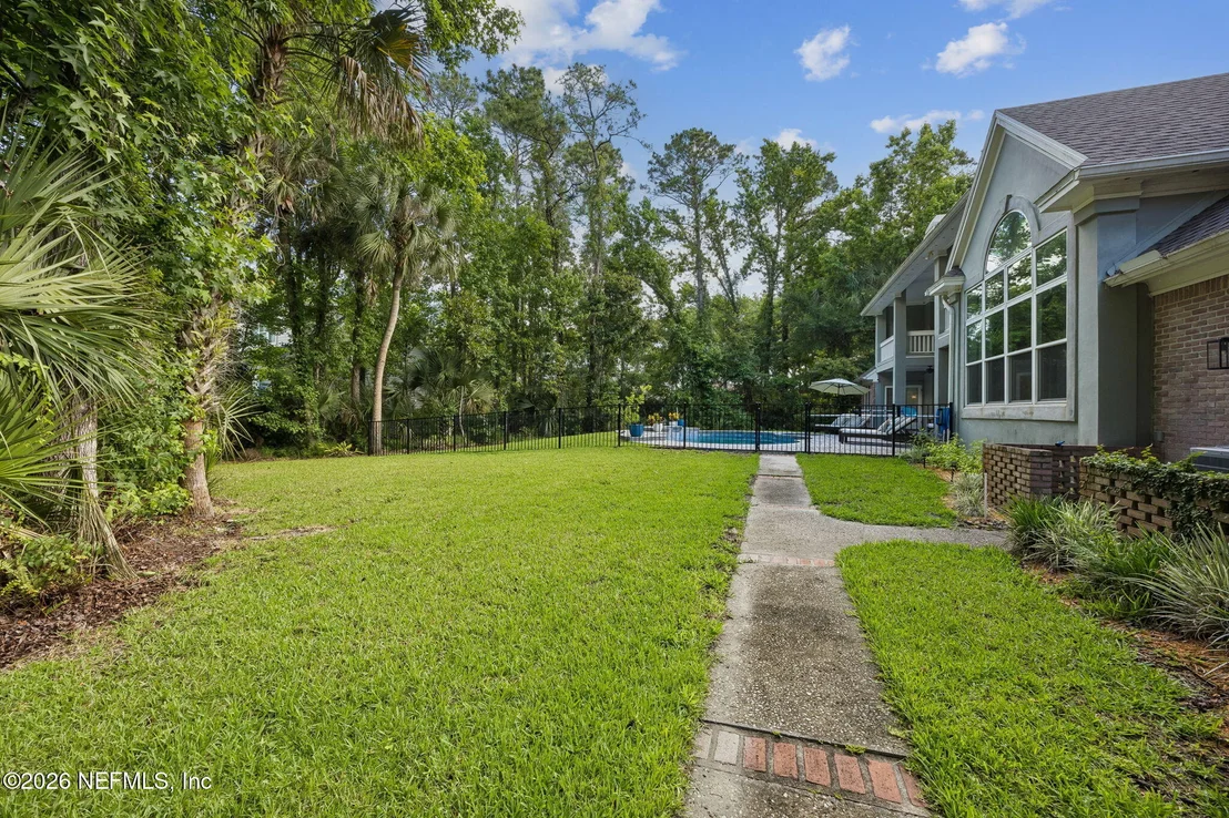Photo of 5070 BENTGRASS Circle