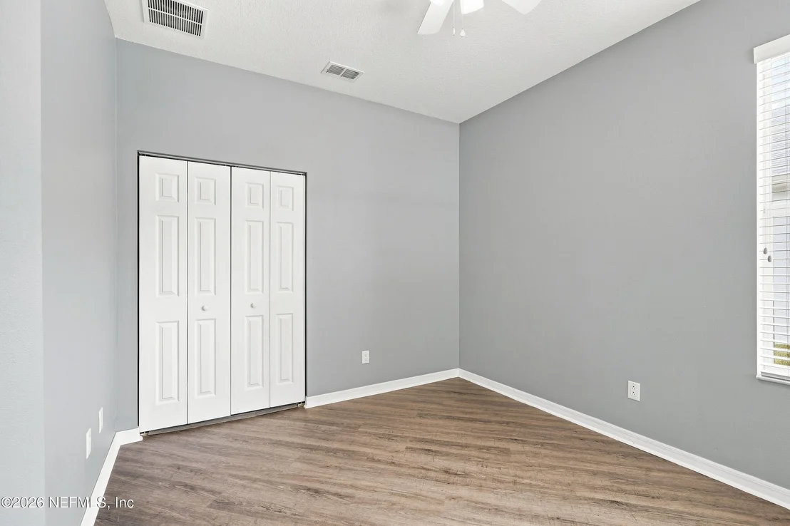 Photo of 629 KNOLLWOOD Lane