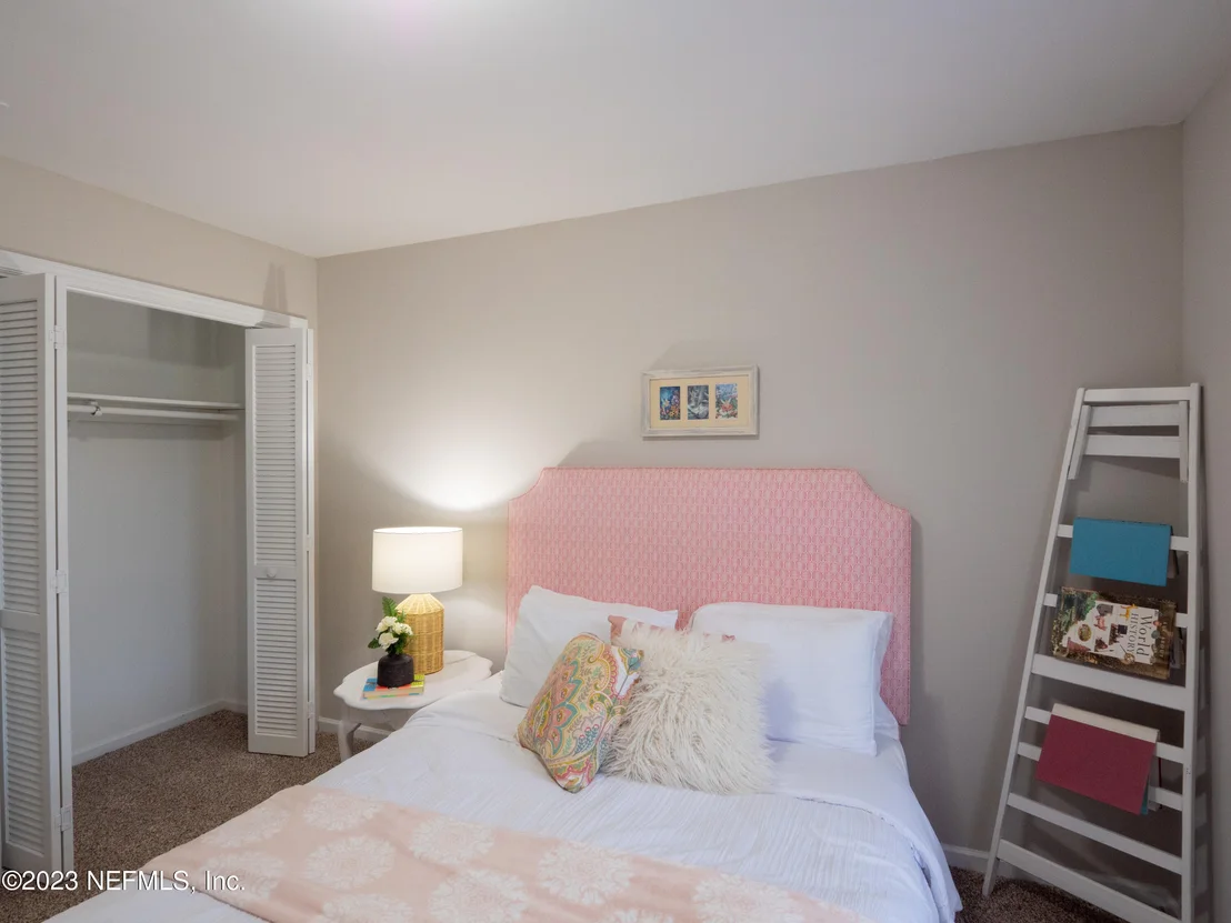 Photo of 2327 STONEBRIDGE Drive