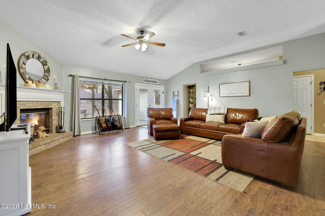 Photo of 3105 NAUTILUS Road