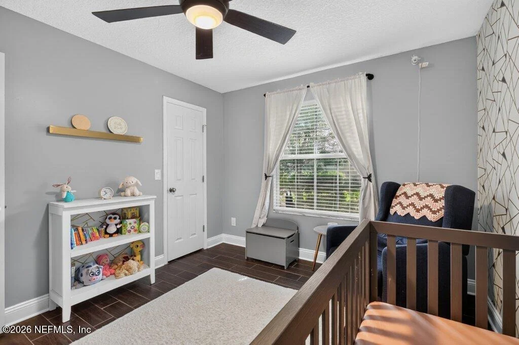 Photo of 385 LOLLY Lane