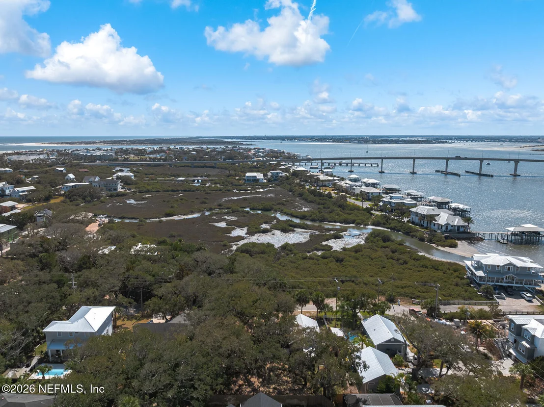 Photo of 184 SURFSIDE Avenue
