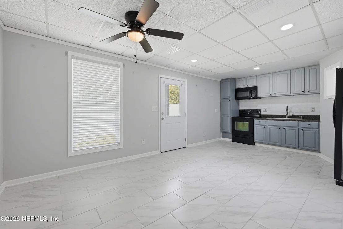 Photo of 865 COLE Road