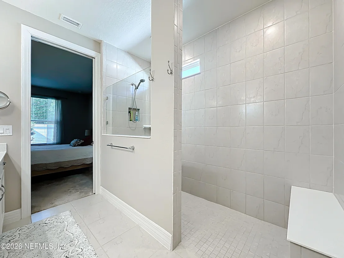 Photo of 11012 TOWN VIEW Drive