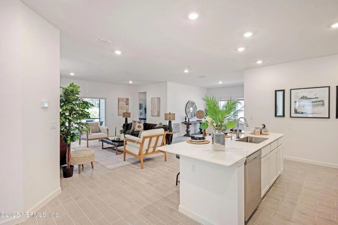 Photo of 1634 LACHLAN Circle