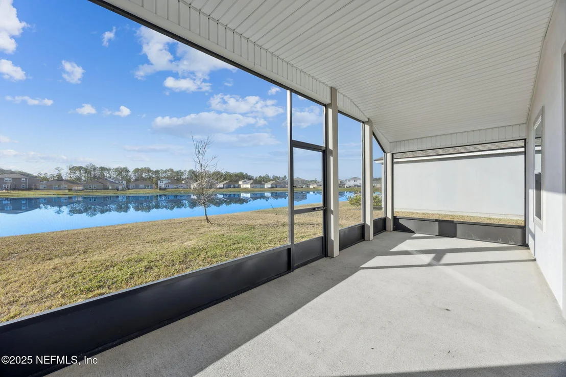 Photo of 70414 WINDING RIVER Drive