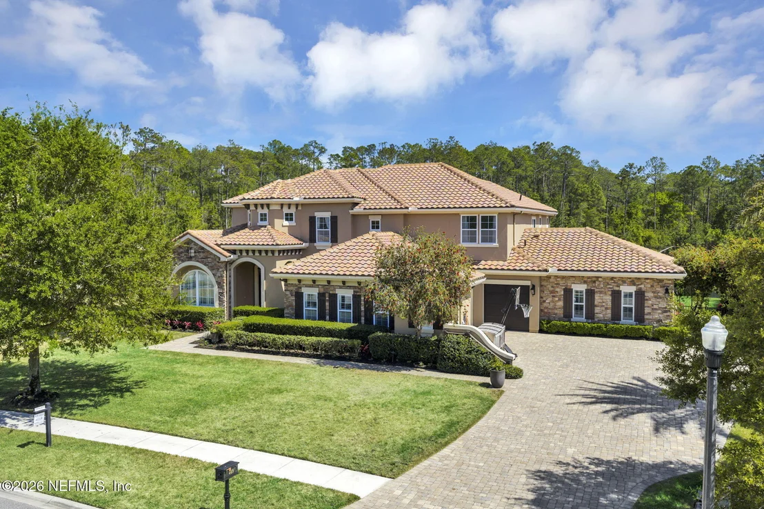 Photo of 449 DEER VALLEY Drive