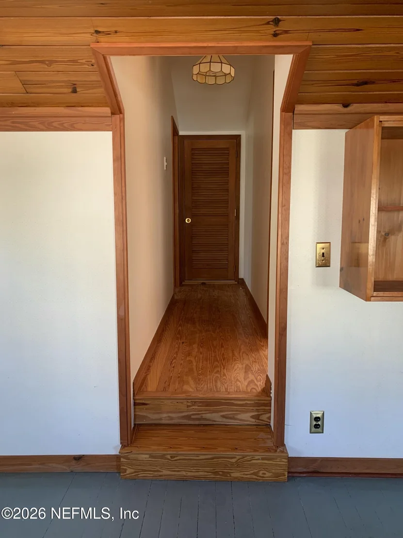 Photo of 120 BEACH Avenue