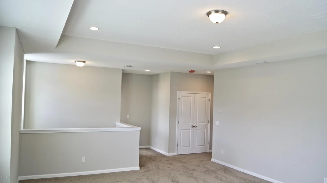 Photo of 297 HUTCHINSON Lane