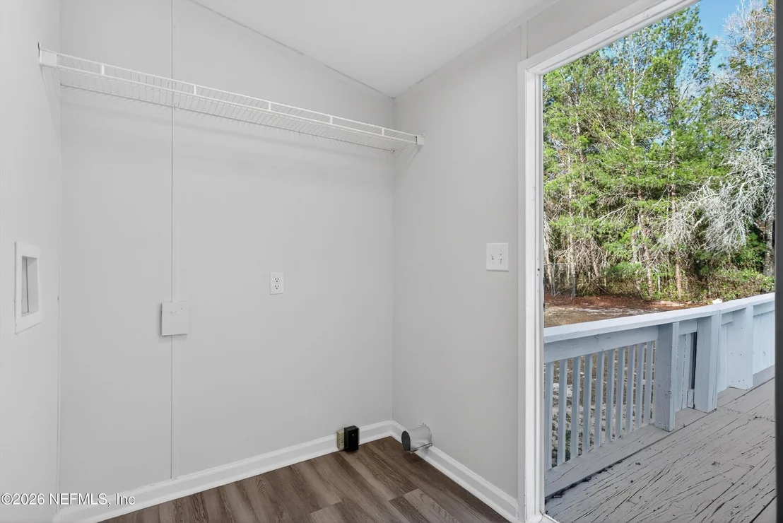 Photo of 7595 OAK FOREST Road