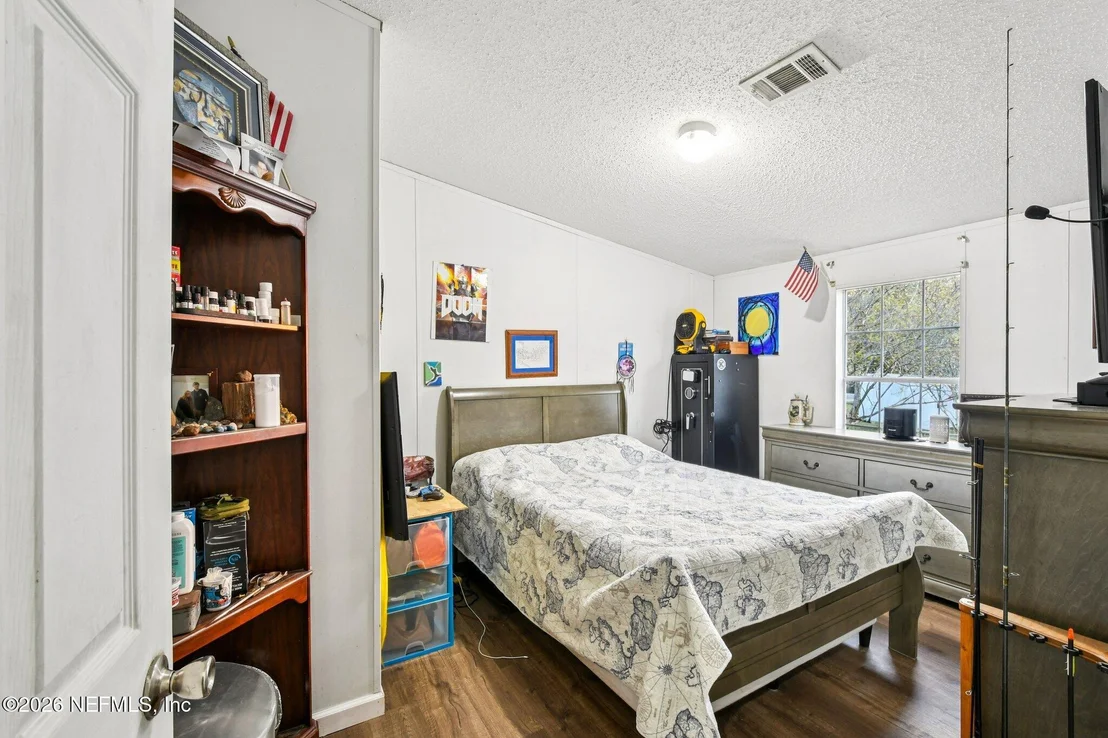 Photo of 11710 FAYE Road