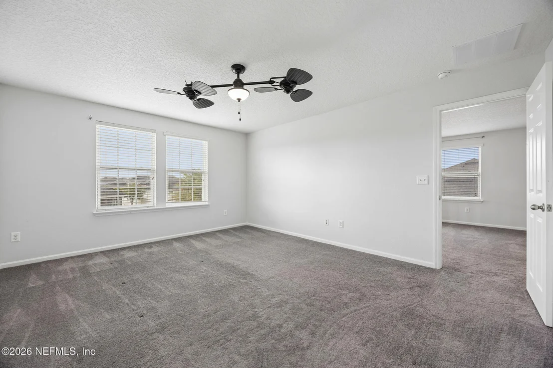 Photo of 95237 PERIWINKLE Place