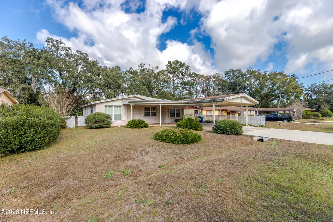 Photo of 2649 SANDRA Lane