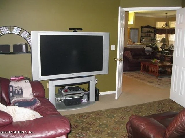Photo of 525 Willow Oak Lane