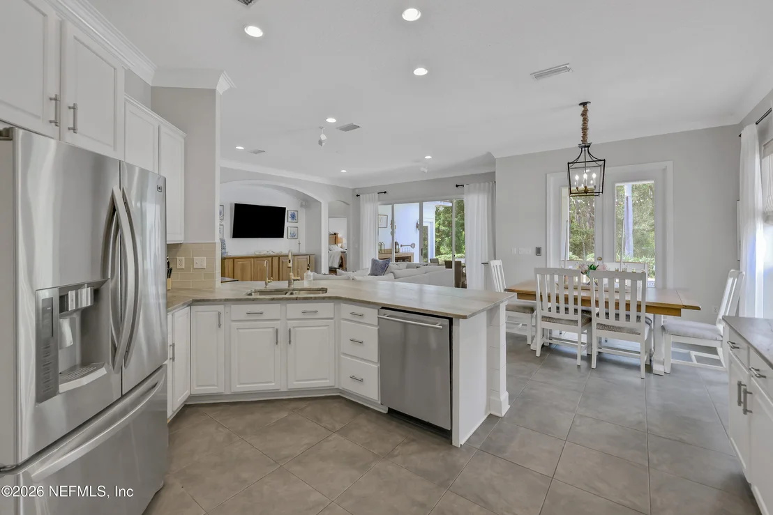 Photo of 4933 BLACKHAWK Drive
