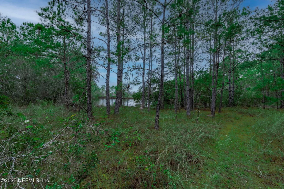 Photo of Unit C at 5705 COUNTY ROAD 208