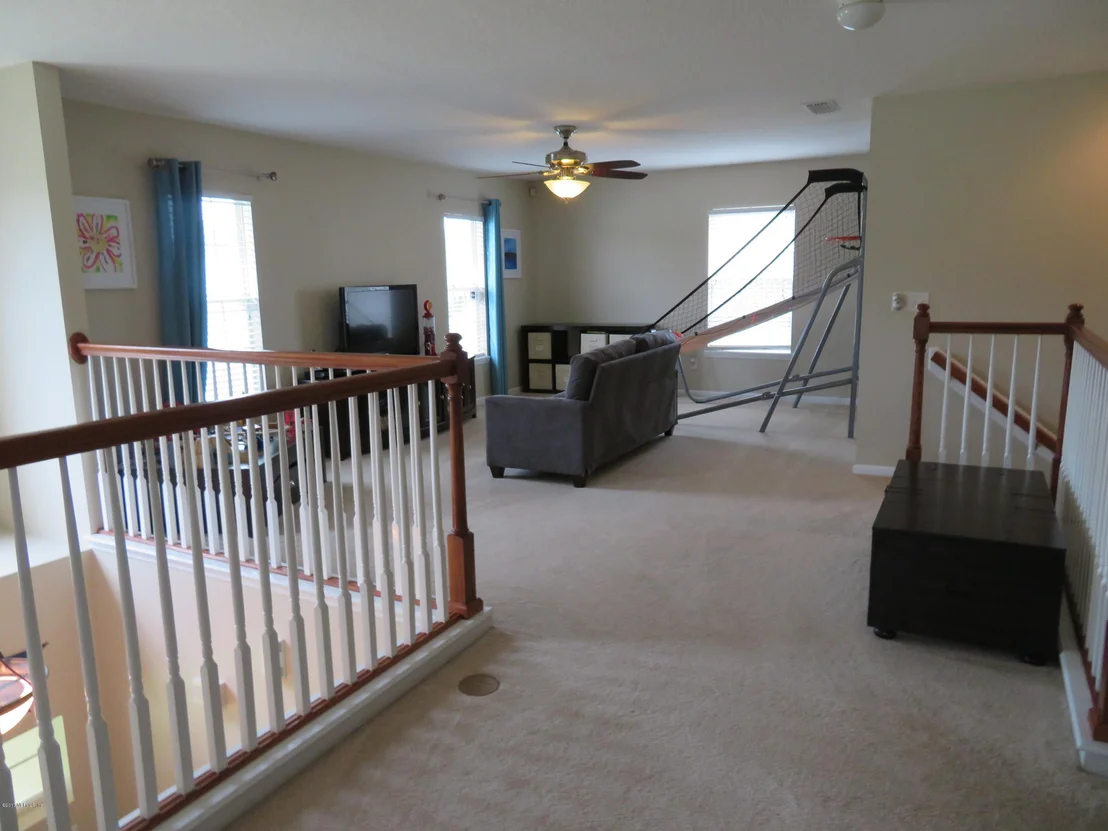 Photo of 113 CASTLEGATE Lane