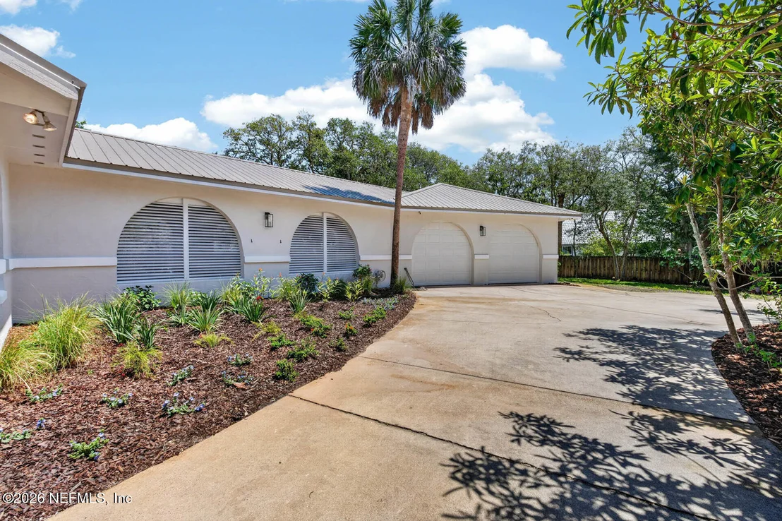 Photo of 5 SANTA MARIA Lane