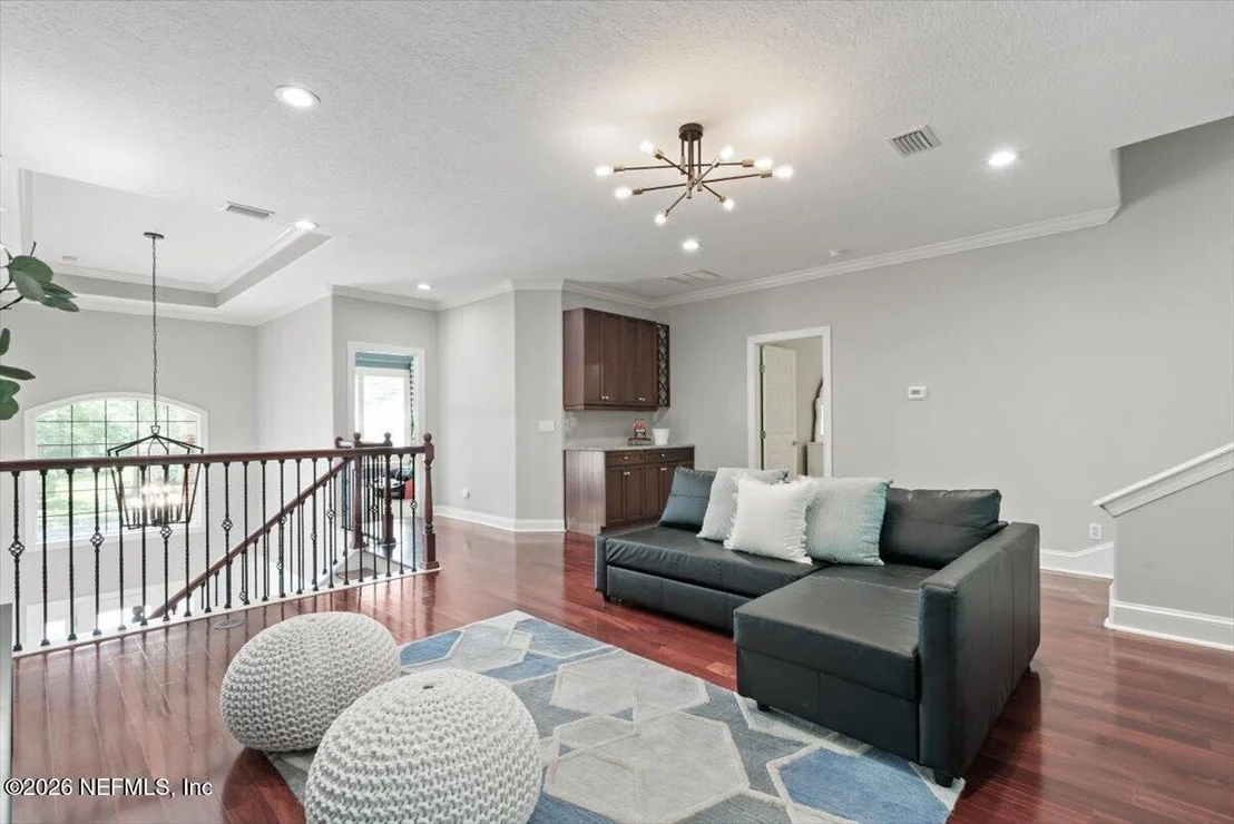 Photo of 240 ST JOHNS FOREST Boulevard