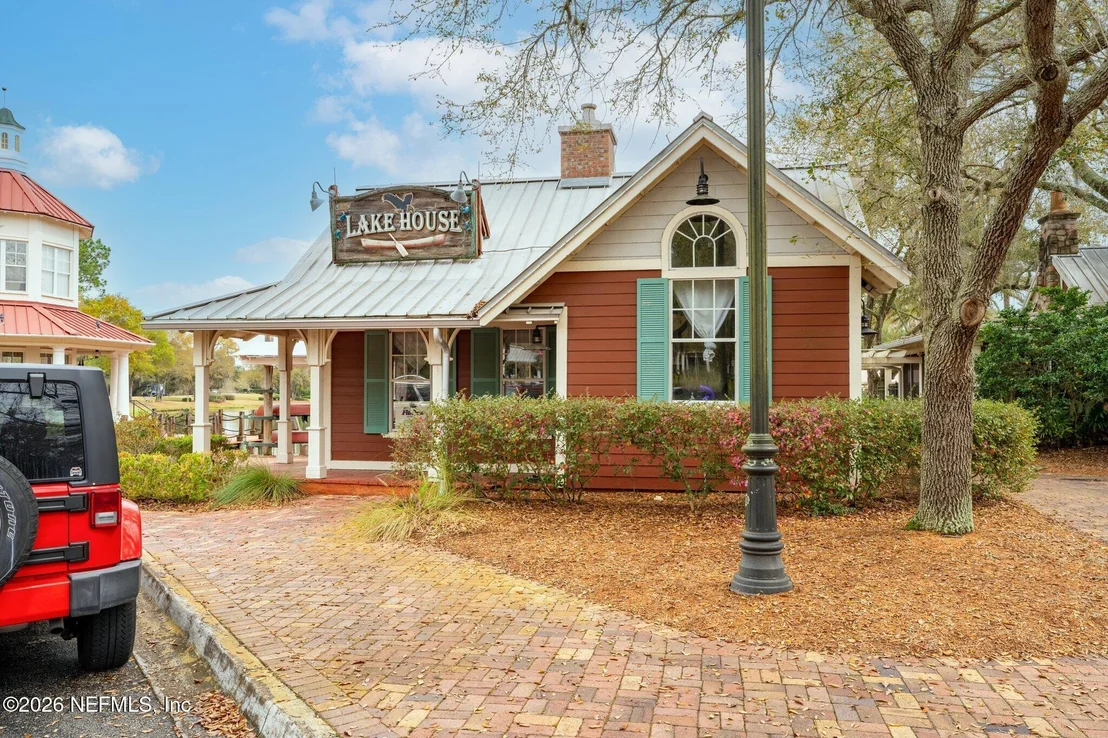 Photo of 4599 GOLF BROOK Road