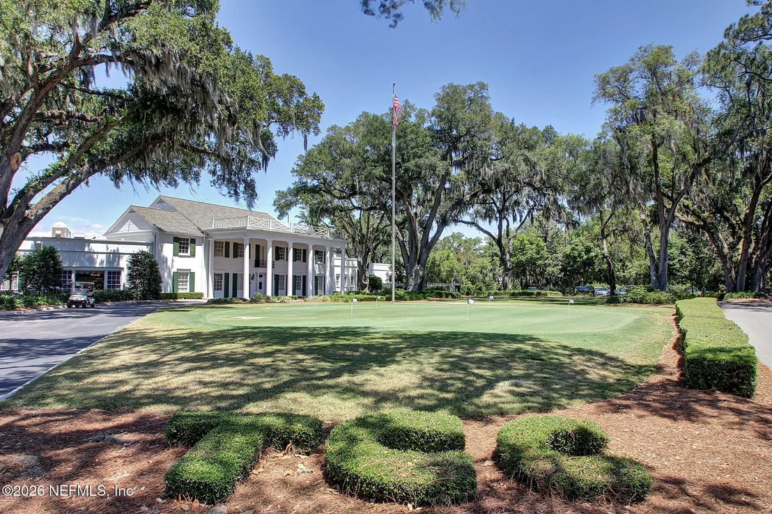 Photo of 4768 QUEEN Lane