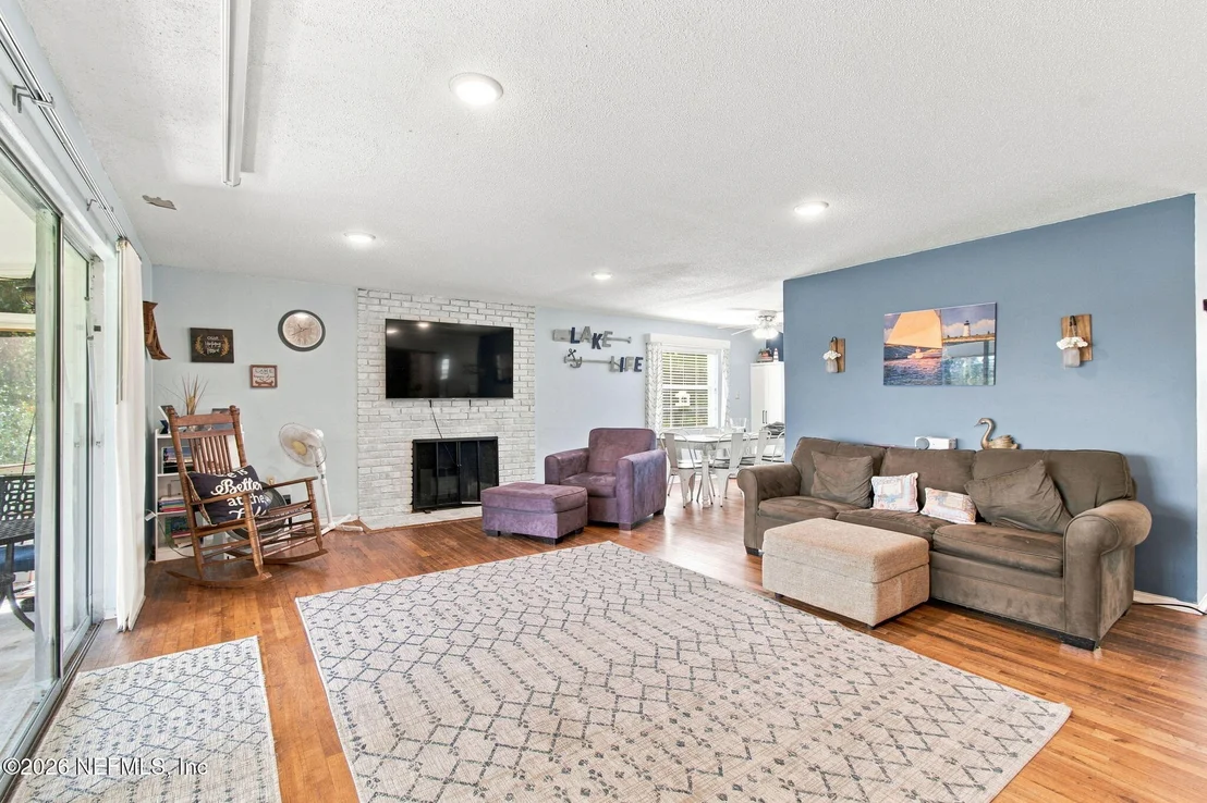 Photo of 920 READ Avenue