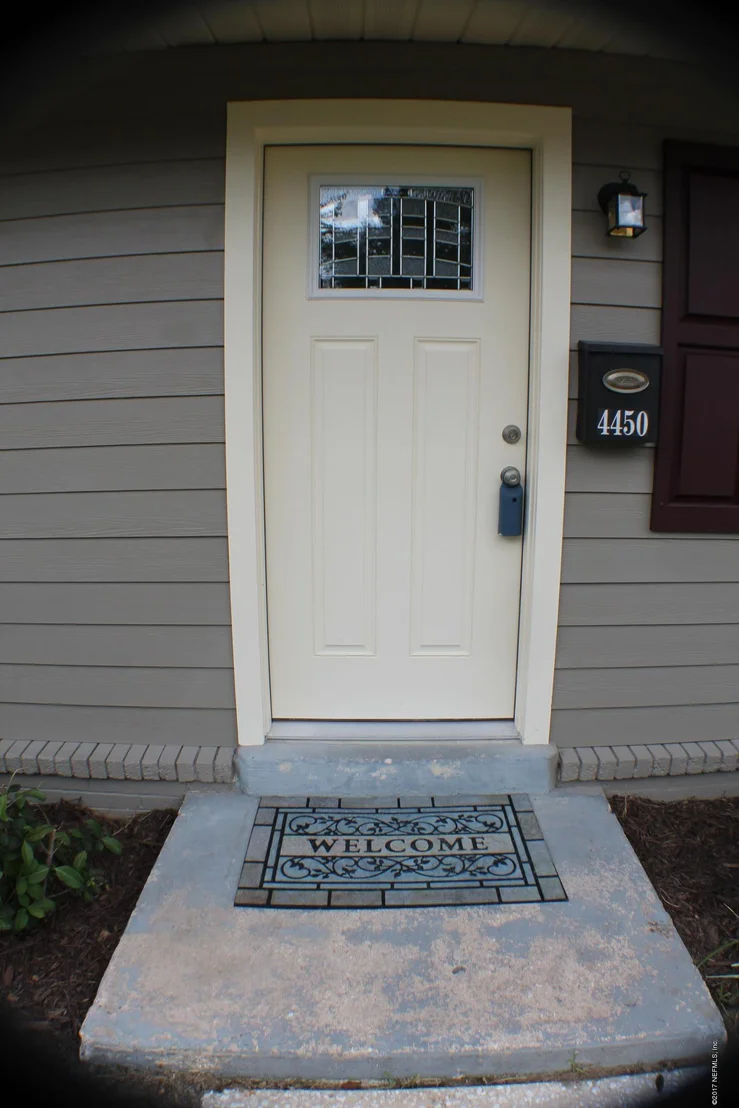 Photo of 4450 BEGBIE Drive